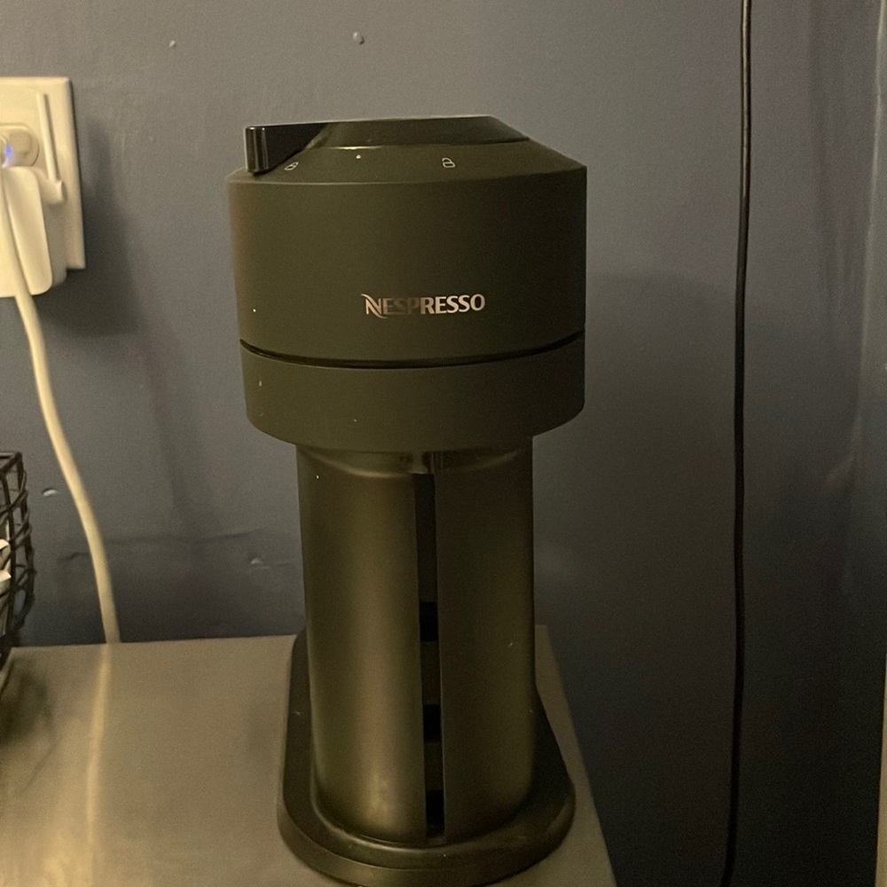 Nespresso Vertuo Next Machine with Milk Frother